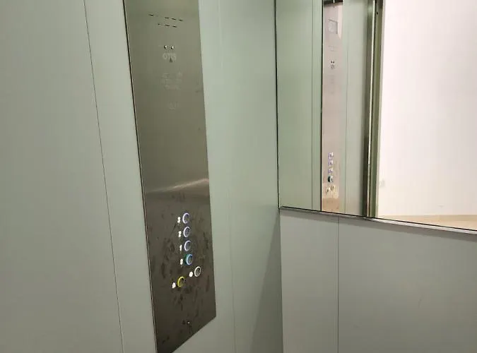 Centro 3 * ロンダ